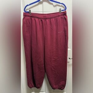 Offline by Aerie women’s  Burgundy Sweatpants - cloud fleece baggy fit size XL